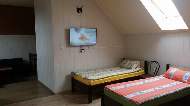 Pokoje Goscinne "U Karola" Pracownicze Scinawa Exterior foto